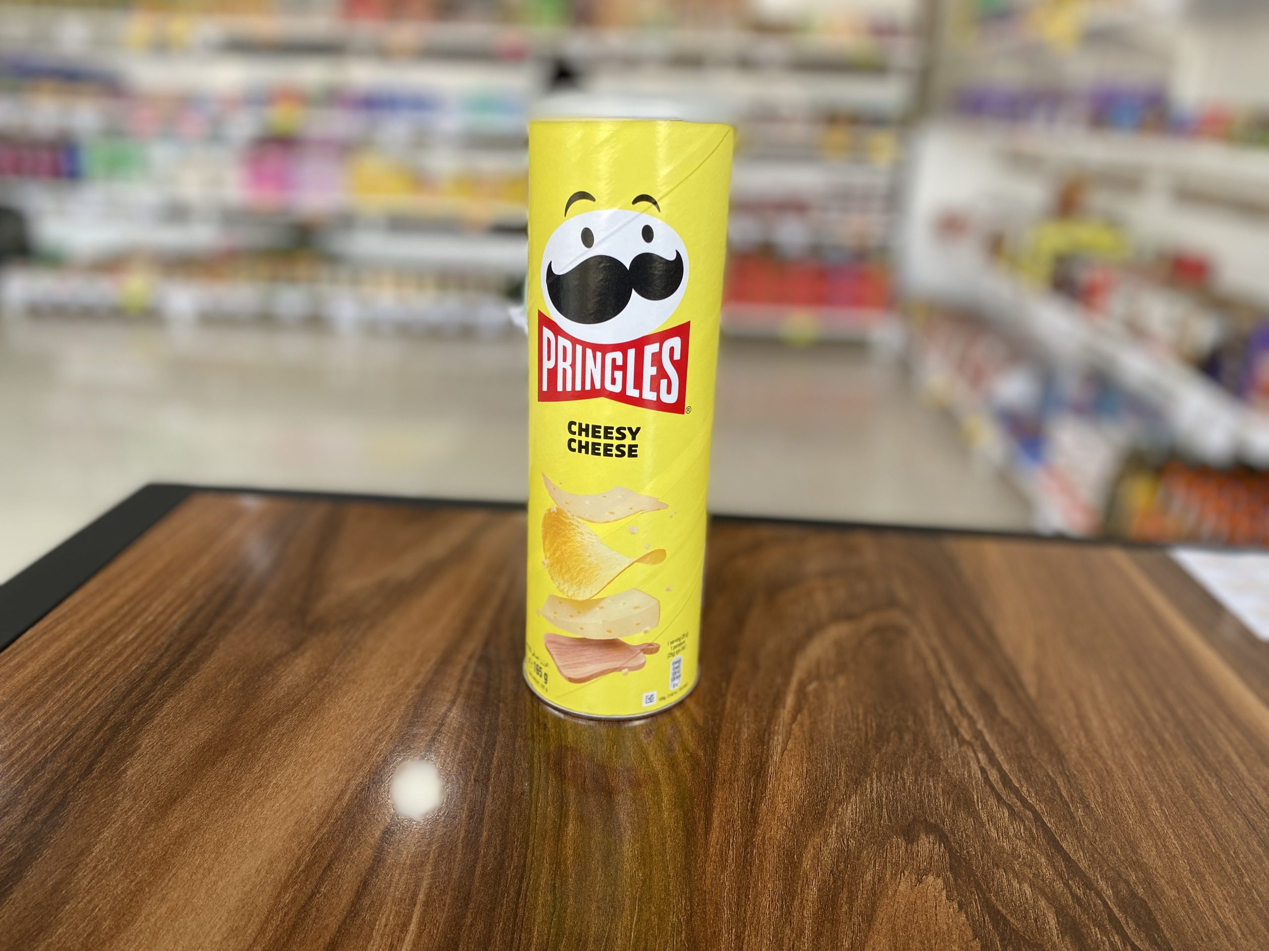 چیپس پیرینگلز پنیری 165 گرم (اورجینال وارداتی )