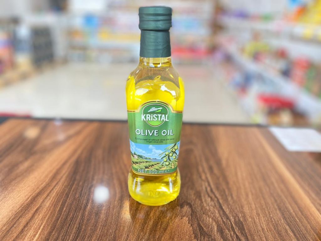 روغن زیتون کریستال نیم لیتری شیشه ای (وارداتی )