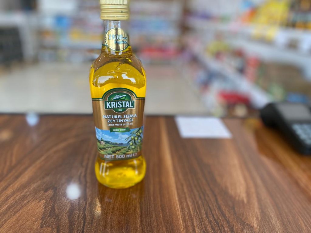 روغن زیتون کریستال نیم لیتری اکسترا شیشه ای (وارداتی )